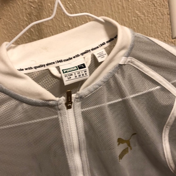 A mesh see through puma jacket - Picture 2 of 3